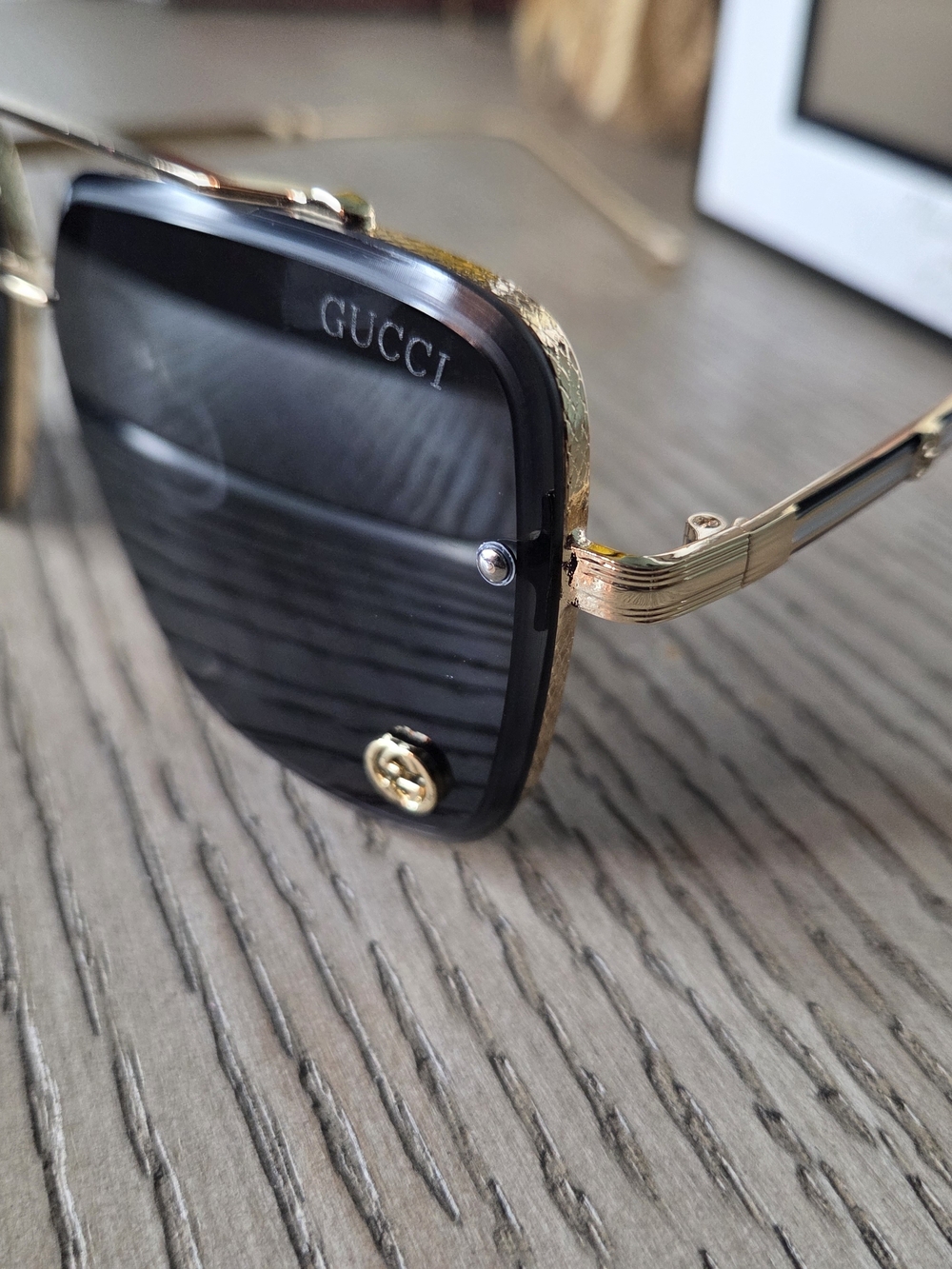 Gucci Unisex Gold Frame Black Lens Sunglasses